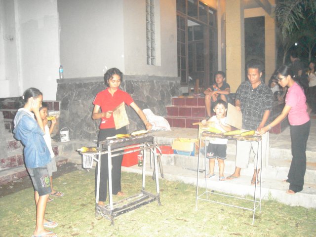 ayub012.jpg