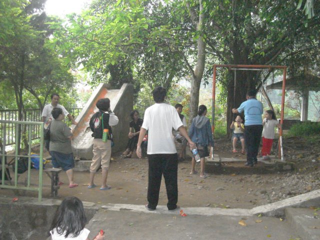 ayub091.jpg